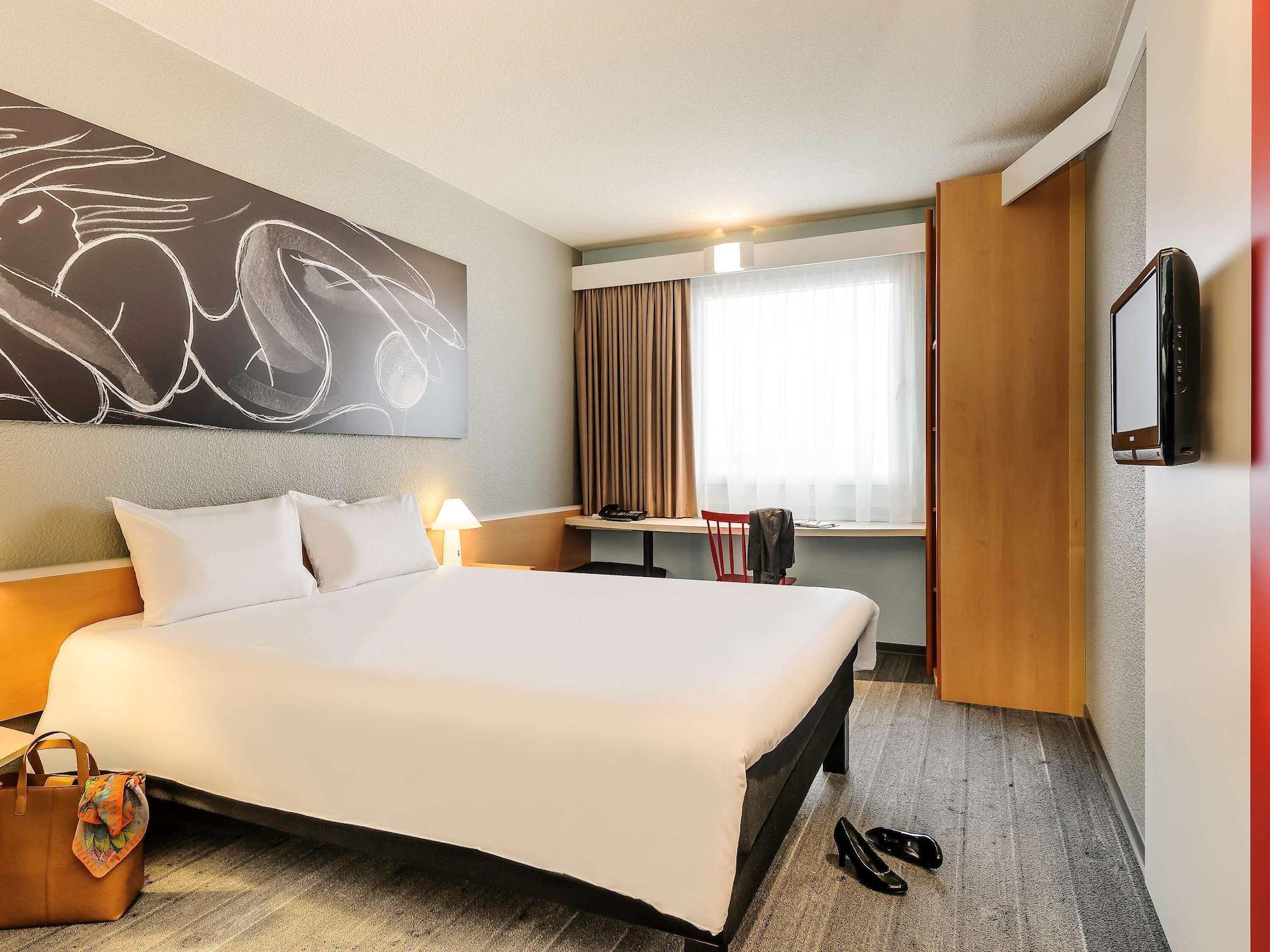 Ibis Hamburg Alsterring Hotel Exterior photo