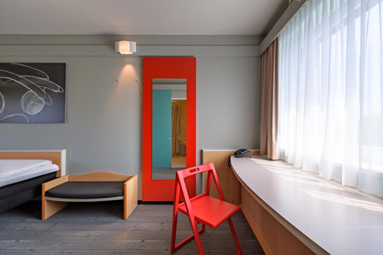 Ibis Hamburg Alsterring Hotel Exterior photo